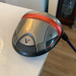 Nike Victory Red Drive 9.5 Driver